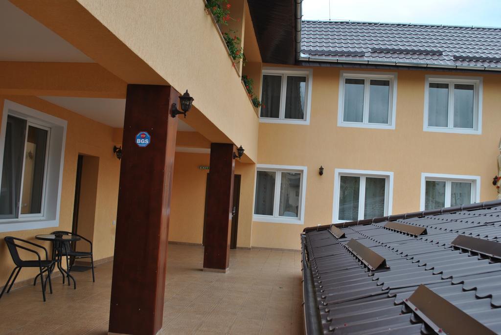 Vila Veche Hateg Ngoại thất bức ảnh