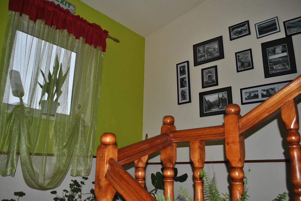 Vila Veche Hateg Ngoại thất bức ảnh